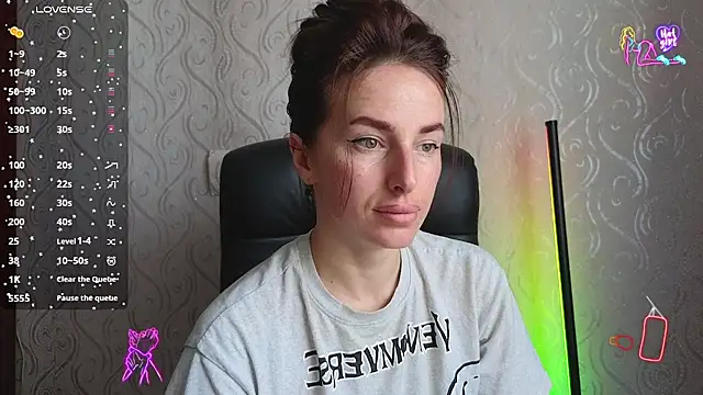 xx adrihanna xx online show from June 2026 07:46:02 AM