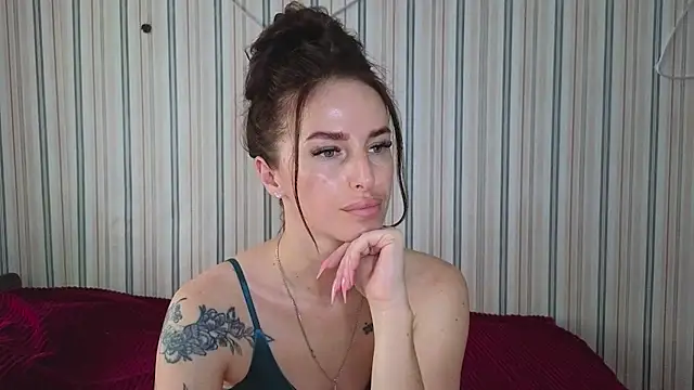 xx adrihanna xx online show from June 2026 01:55:01 PM