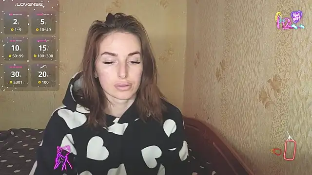 xx adrihanna xx online show from April 2026 04:13:02 PM