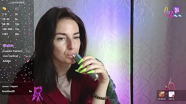 xx adrihanna xx online show from May 2026 05:59:01 AM