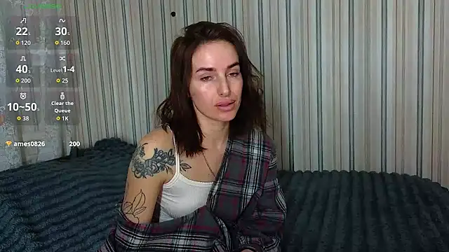 xx adrihanna xx online show from February 2026 08:15:02 PM