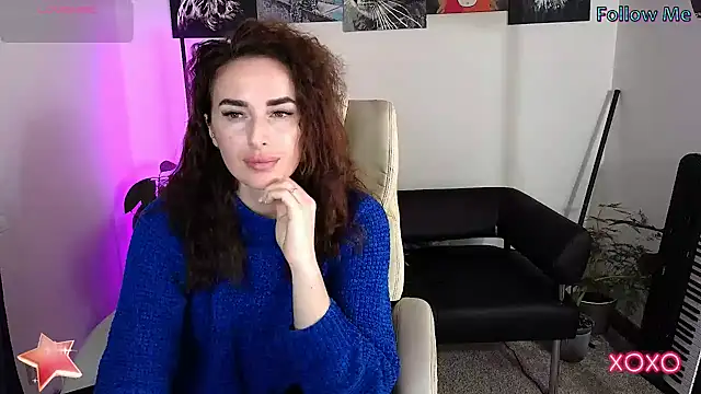 xx adrihanna xx online show from February 2025 06:17:02 PM
