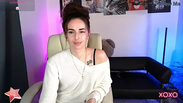 xx adrihanna xx online show from February 2025 03:31:01 PM