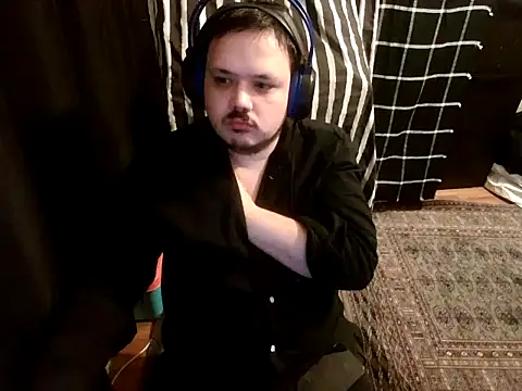 Snapshot of Bebemickey75 chatting on March 2025 02:09:02 AM Bebemickey75 online show from March 2025 02:09:02 AM