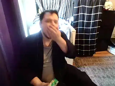 Snapshot of Bebemickey75 chatting on March 2025 03:27:01 PM Bebemickey75 online show from March 2025 03:27:01 PM