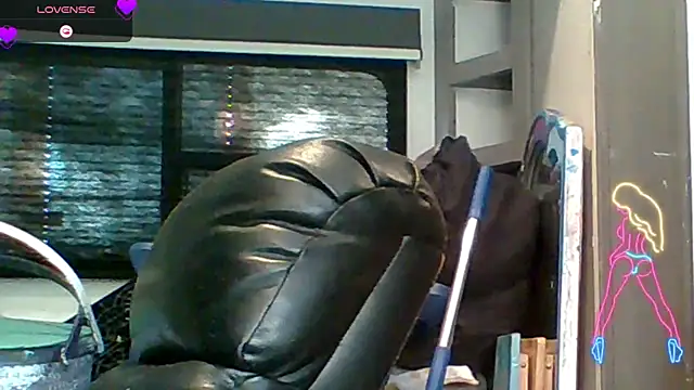 spundarella420 online show from December 2024 05:29:01 PM