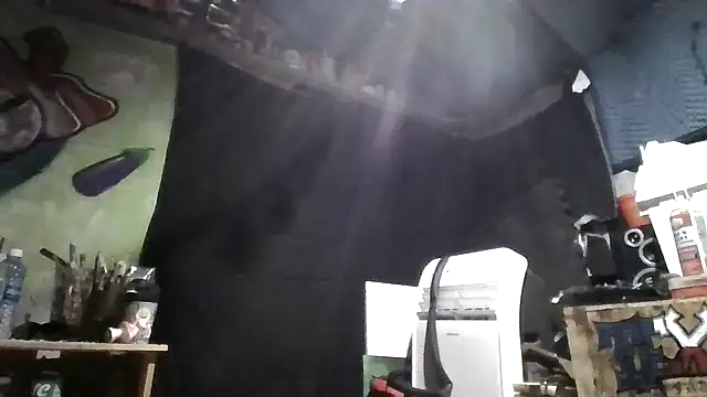 spundarella420 online show from October 2025 05:36:01 PM