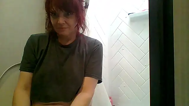 spundarella420 online show from December 2024 03:38:02 PM
