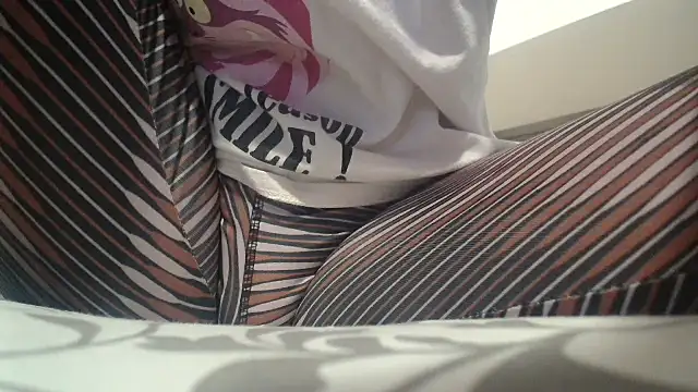 Snapshot of Web_Lady chatting on October 2025 03:57:02 PM Web Lady online show from October 2025 03:57:02 PM