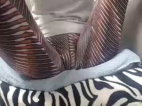 Web Lady online show from November 2025 09:43:01 AM