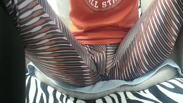 Web Lady online show from November 2025 10:25:01 AM