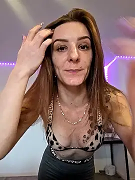 Snapshot of Ladykimberly_XOXO chatting on November 2025 03:34:02 PM Ladykimberly XOXO online show from November 2025 03:34:02 PM