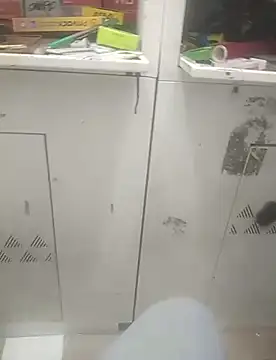 Snapshot of deshifuckers chatting on December 2024 07:57:01 AM deshifuckers online show from December 2024 07:57:01 AM