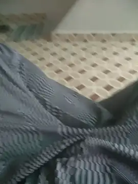 Snapshot of deshifuckers chatting on February 2025 01:58:01 AM deshifuckers online show from February 2025 01:58:01 AM