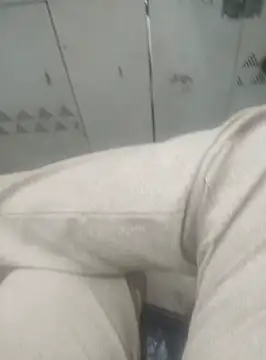 Snapshot of deshifuckers chatting on December 2024 09:55:02 AM deshifuckers online show from December 2024 09:55:02 AM