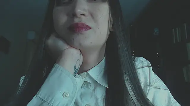 Snapshot of Rebel_Annet chatting on May 2026 12:11:01 PM Rebel Annet online show from May 2026 12:11:01 PM