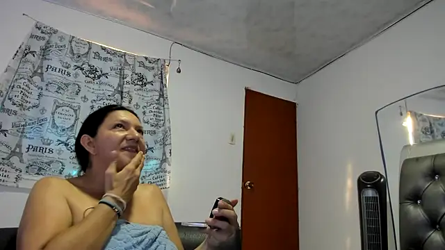 Angelblue  online show from October 2025 02:27:02 PM