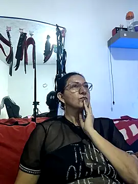 Snapshot of Angelblue_ chatting on April 2026 02:54:01 PM Angelblue online show from April 2026 02:54:01 PM