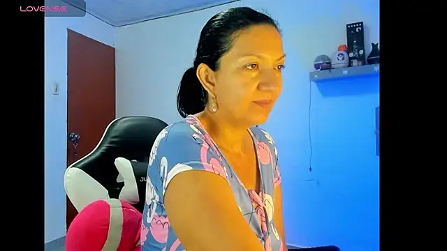 Angelblue  online show from April 2026 01:02:02 PM