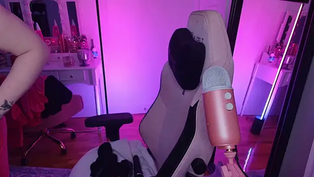 rachelbrooksxx online show from January 2026 08:23:01 PM