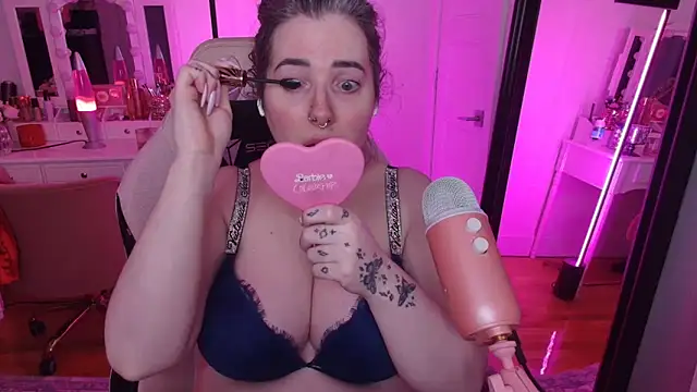 Snapshot of rachelbrooksxx chatting on December 2025 06:58:02 PM rachelbrooksxx online show from December 2025 06:58:02 PM