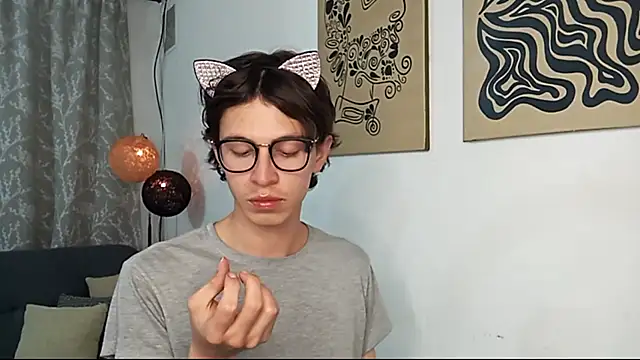 Norehg online show from October 2025 12:24:02 AM