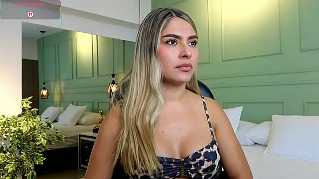 kataliina   online show from September 2025 11:43:01 AM