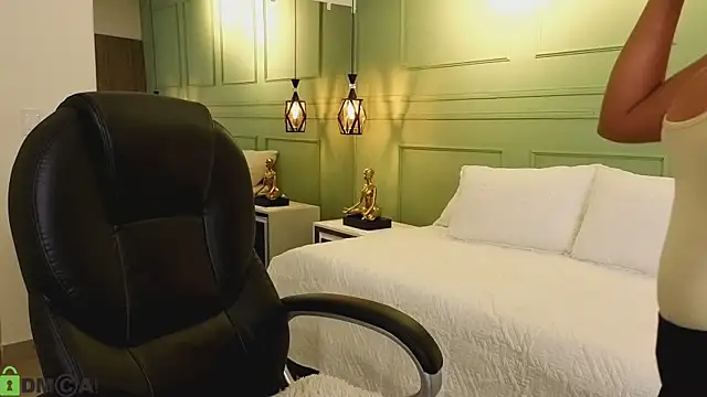 kataliina   online show from January 2026 11:47:01 AM