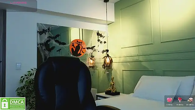 Snapshot of kataliina__ chatting on October 2025 12:04:01 PM kataliina online show from October 2025 12:04:01 PM