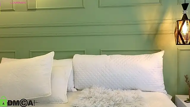 Snapshot of kataliina__ chatting on November 2025 11:32:01 AM kataliina online show from November 2025 11:32:01 AM