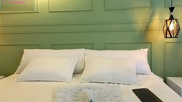 Snapshot of kataliina__ chatting on November 2025 11:54:02 AM kataliina online show from November 2025 11:54:02 AM