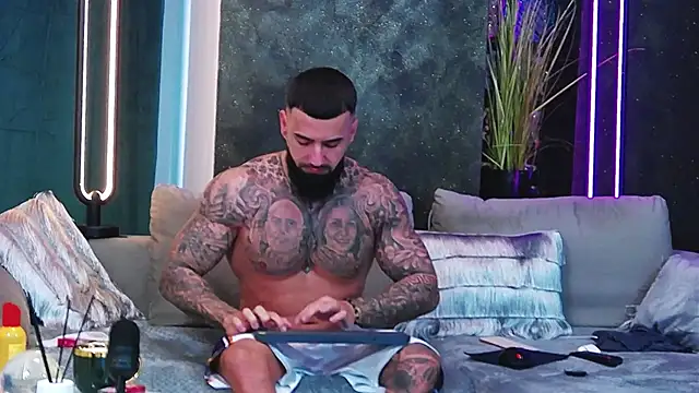 masterkingofmusclee online show from February 2025 06:29:02 AM