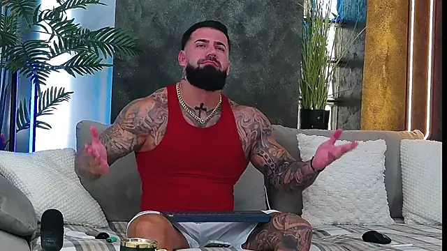 masterkingofmusclee online show from October 2025 10:49:02 AM