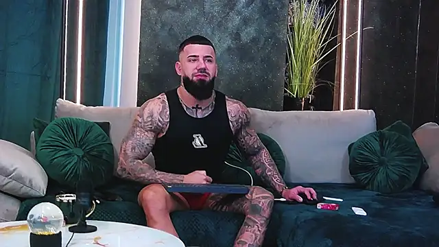 masterkingofmusclee online show from January 2025 06:41:02 AM