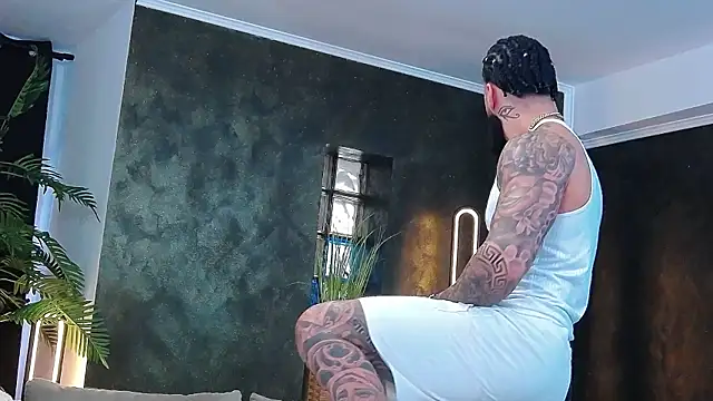 masterkingofmusclee online show from December 2025 09:57:02 AM