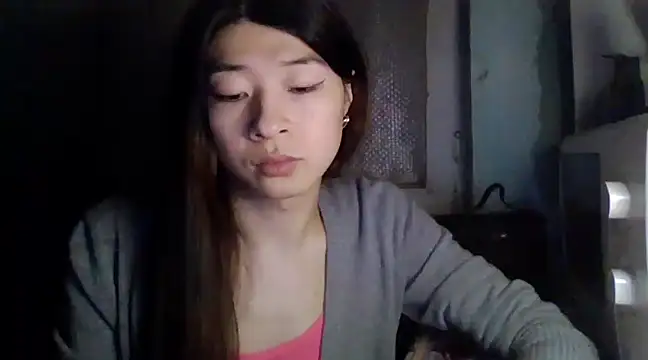 CarlyJoy online show from March 2025 02:45:01 PM