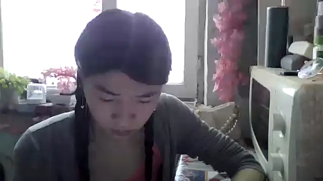 CarlyJoy online show from February 2026 10:23:02 AM