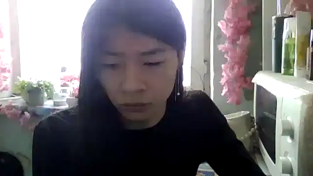 CarlyJoy online show from October 2025 09:17:01 AM