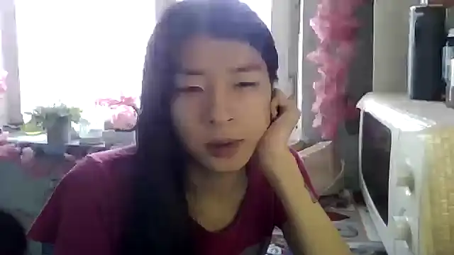 CarlyJoy online show from October 2025 08:57:01 AM