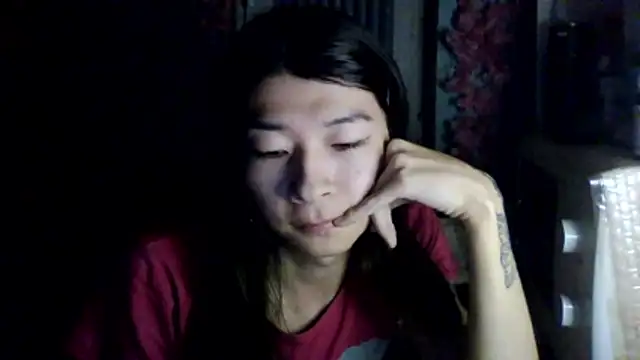 CarlyJoy online show from October 2025 04:20:01 PM