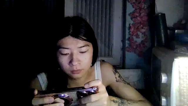CarlyJoy online show from May 2026 04:25:01 PM