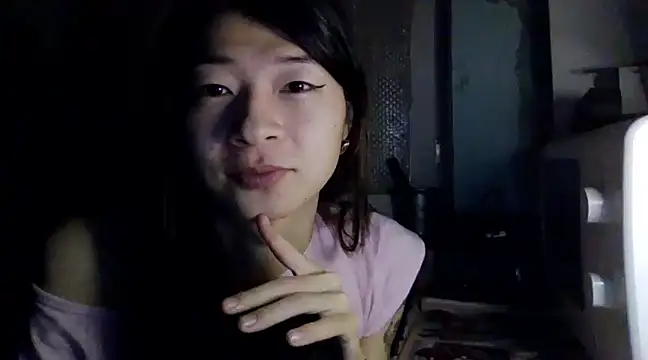 CarlyJoy online show from March 2025 07:06:02 PM