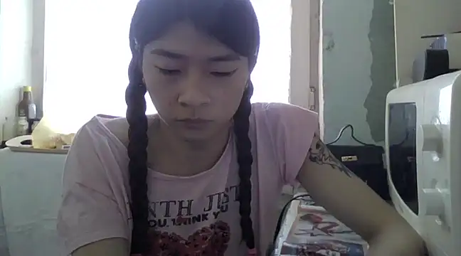 CarlyJoy online show from March 2025 09:56:02 AM