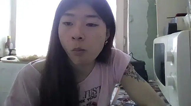 CarlyJoy online show from March 2025 11:38:02 AM