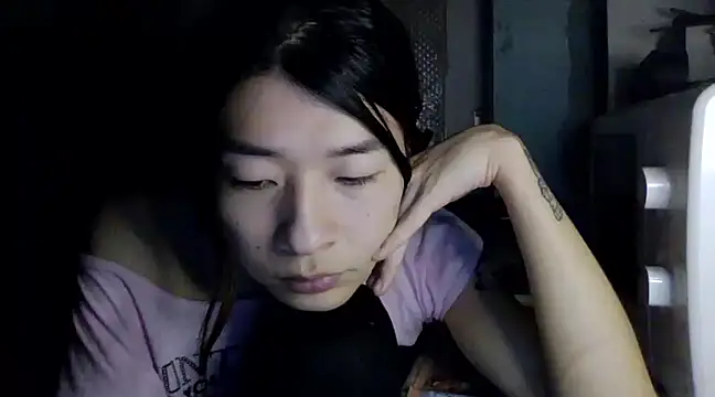 CarlyJoy online show from March 2025 03:42:01 PM