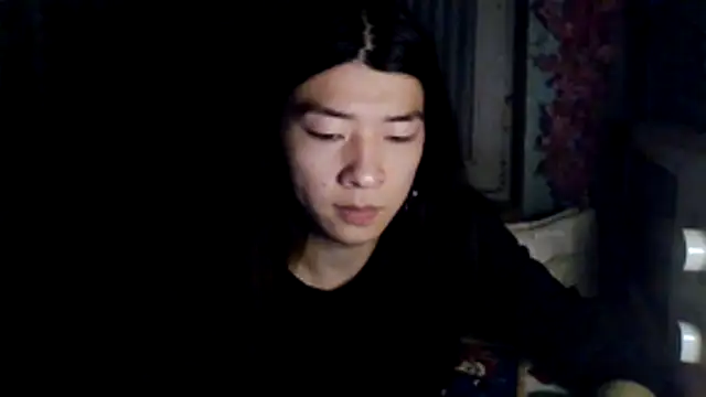 CarlyJoy online show from December 2025 04:13:01 PM