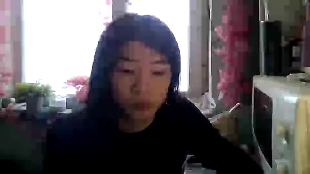 CarlyJoy online show from December 2025 07:35:02 AM