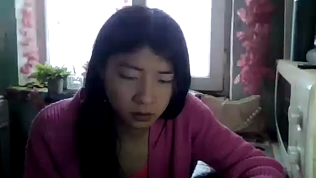 CarlyJoy online show from February 2026 09:42:01 AM