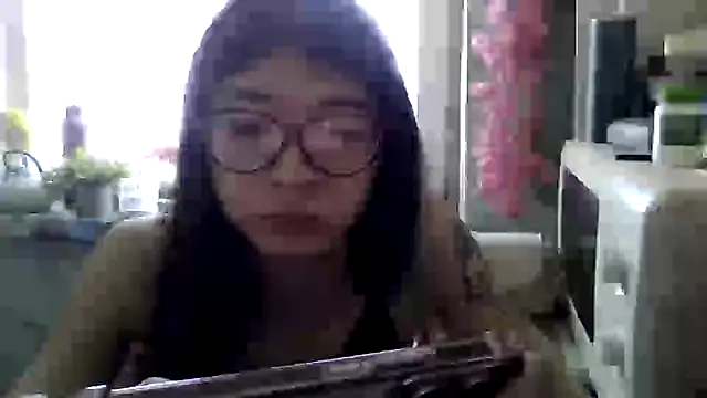 CarlyJoy online show from March 2026 10:46:01 AM