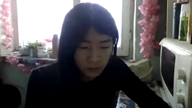 CarlyJoy online show from October 2025 10:02:02 AM